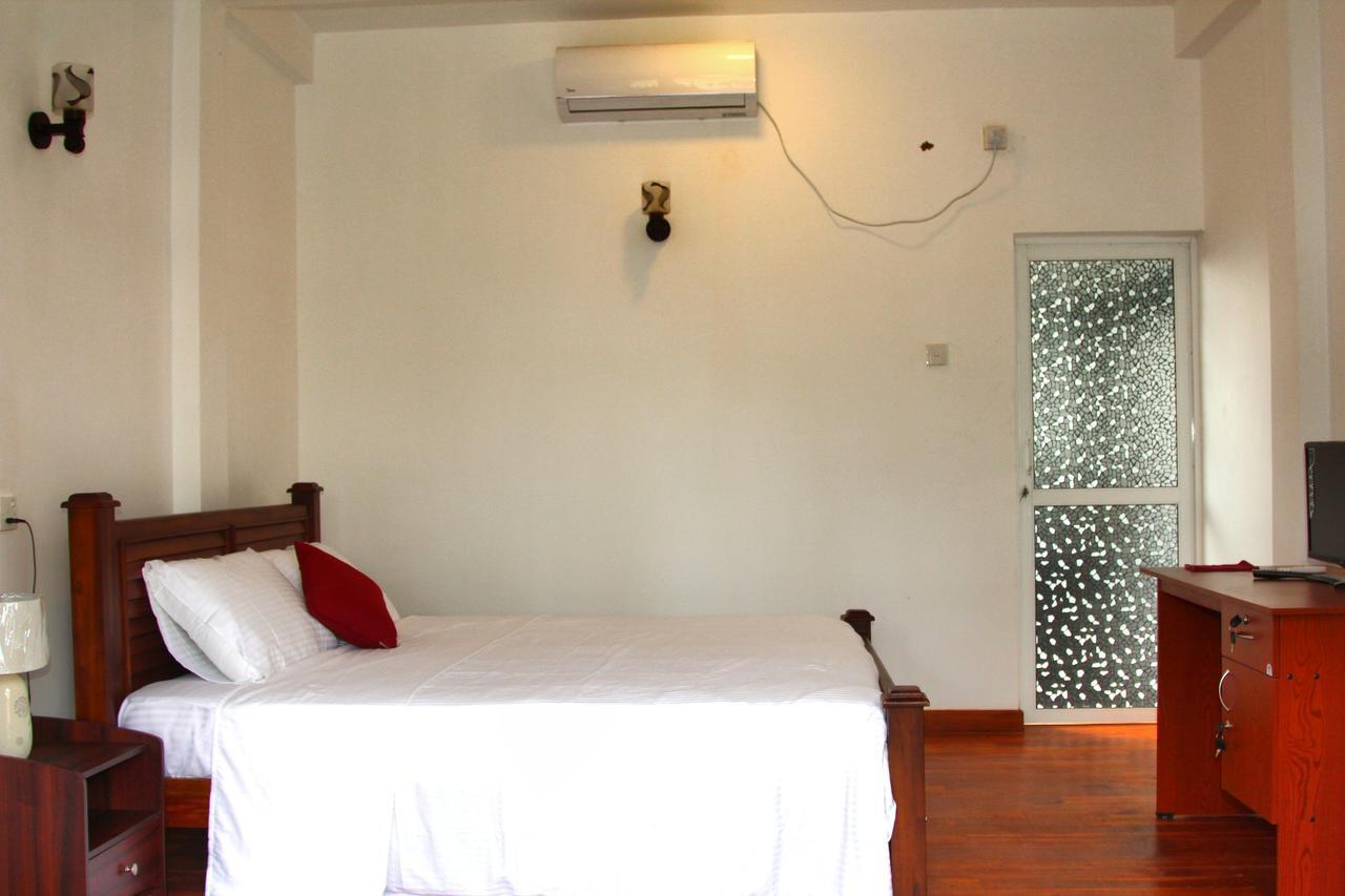 Himawari Beach Villa Matara Exterior foto